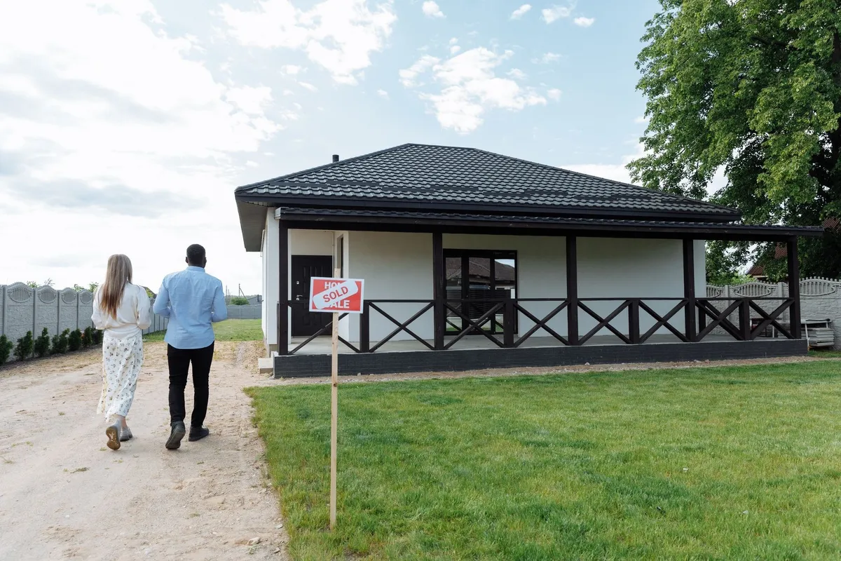 Why Homeowners in Houston Are Turning to Cash Buyers for Quick Sales
